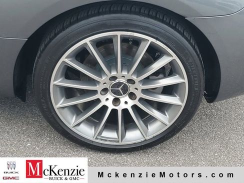 Used 2017 Mercedes-Benz SLC 300 image 27