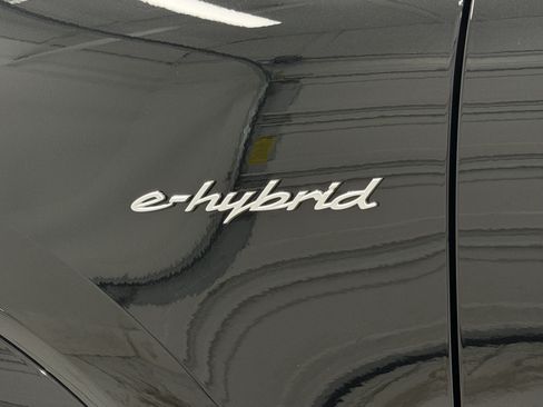 Certified 2026 Porsche Cayenne S AWD/4WD image 68