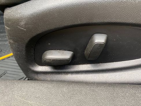 Used 2016 Chevrolet Camaro LT RWD image 20