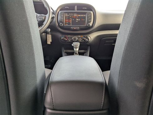 Used 2024 Kia Soul LX w/ Option Group 015 image 27