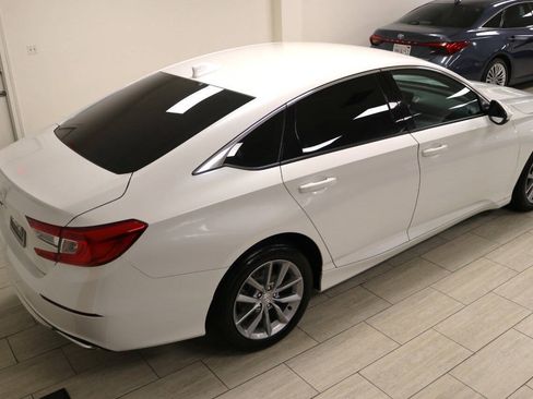 Used 2022 Honda Accord LX image 99