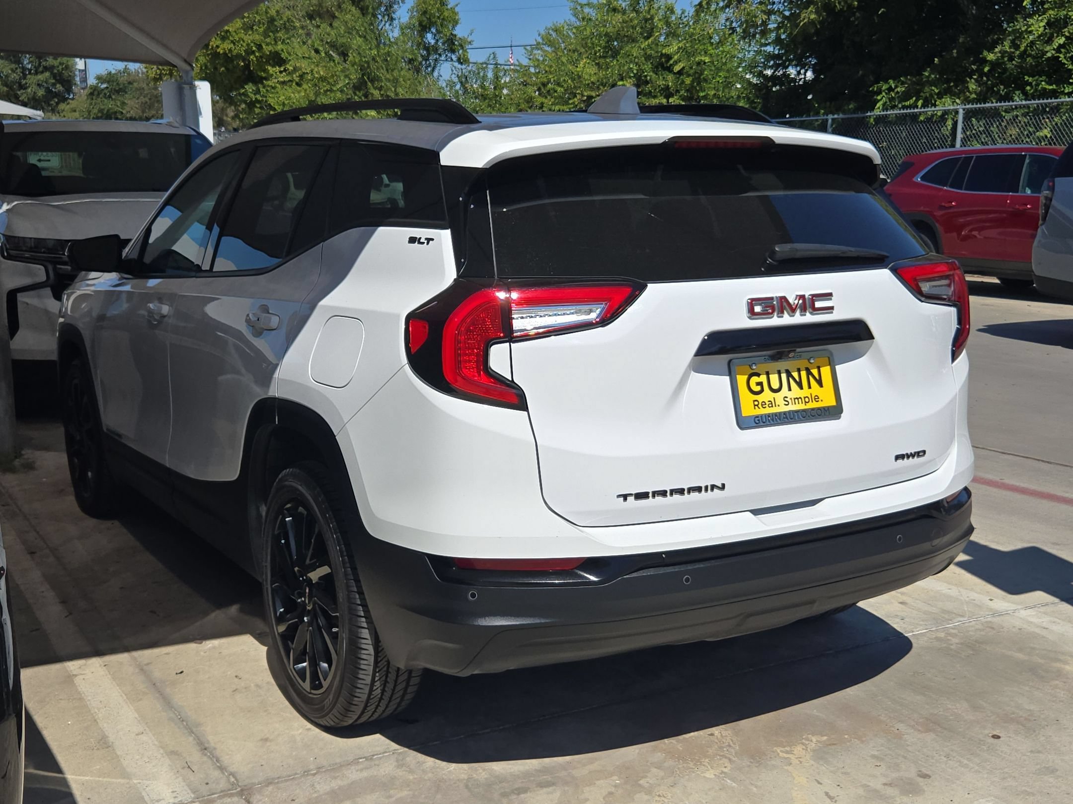 Certified 2024 GMC Terrain SLT w/ Tech Package AWD/4WD image 4