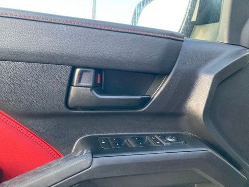 Certified 2025 Toyota Tacoma TRD Pro AWD/4WD image 13