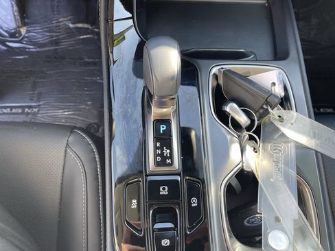 Used 2024 Lexus NX 250 FWD image 19