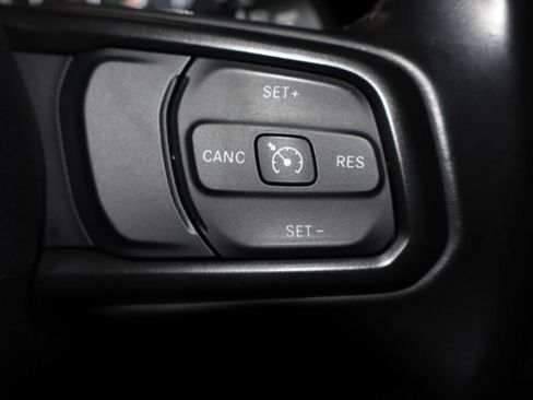 Used 2022 Jeep Wrangler Unlimited Sport AWD/4WD image 14