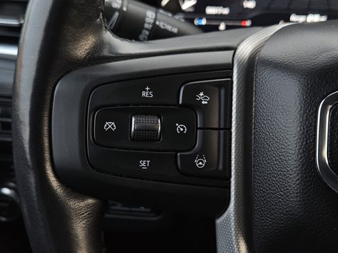 Used 2023 GMC Yukon XL Denali w/ Denali Reserve Package image 15