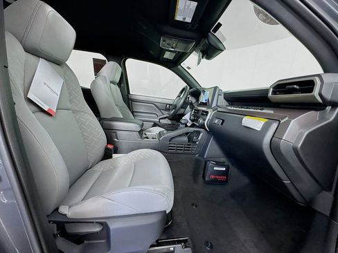 New 2026 Toyota Tacoma SR5 image 27