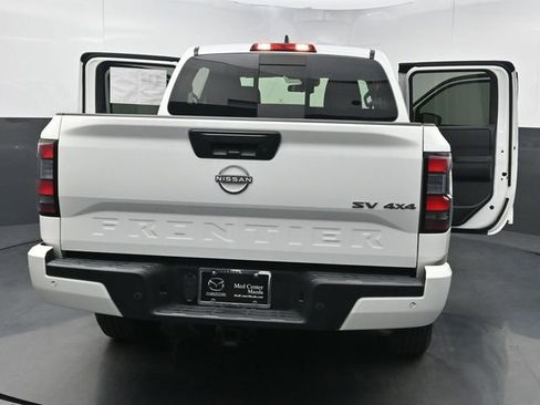 Used 2024 Nissan Frontier SV w/ SV Convenience Package AWD/4WD image 42