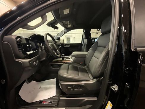 New 2026 Chevrolet Silverado 1500 RST w/ RST All Star Premium Package AWD/4WD image 4