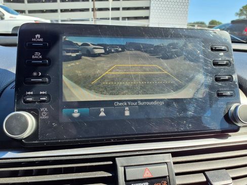 Used 2018 Honda Accord Sport image 5