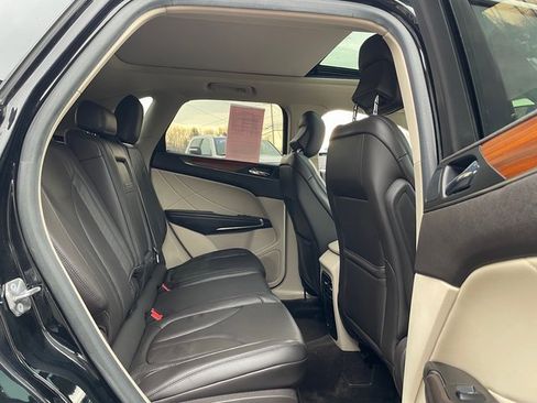 Used 2017 Lincoln MKC Select w/ Select Plus Package image 13