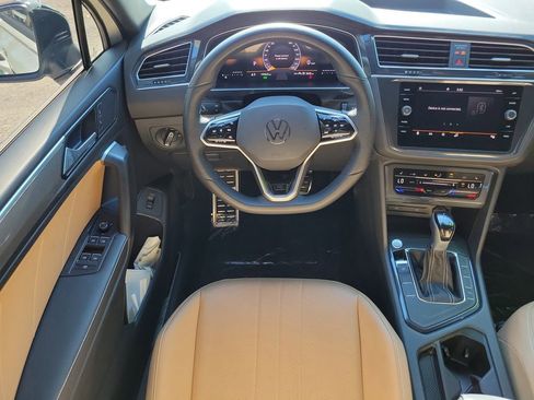 Certified 2024 Volkswagen Tiguan SE R-Line FWD image 12