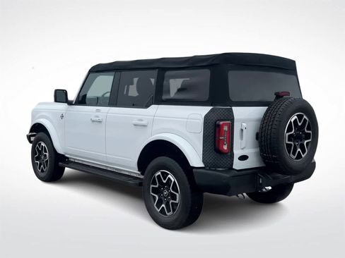 Used 2022 Ford Bronco Outer Banks image 7