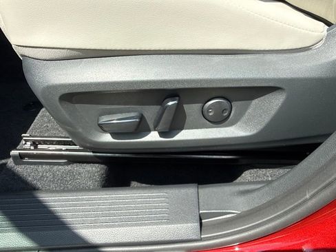 New 2026 Nissan Rogue SV AWD/4WD image 10