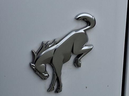 Used 2025 Ford Bronco Badlands w/ Sasquatch Package image 31