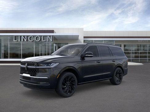 New 2026 Lincoln Navigator Reserve w/ Jet Appearance Package AWD/4WD image 1