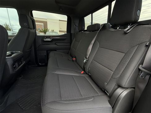 Certified 2024 Chevrolet Silverado 1500 LT Trail Boss w/ Convenience Package II image 28