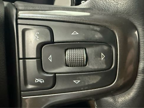 Used 2024 Chevrolet Silverado 1500 High Country AWD/4WD image 24