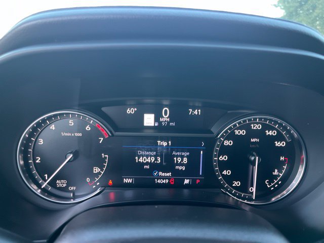 Used 2024 Cadillac CT4 Luxury w/ LPO, ONYX Package RWD image 16