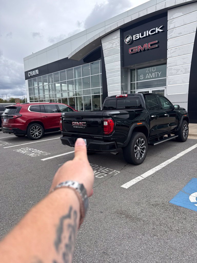 Used 2024 GMC Canyon Denali AWD/4WD image 12