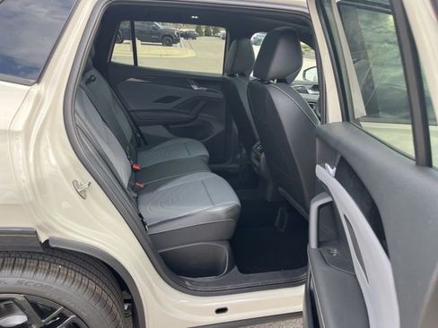 New 2026 Volkswagen Tiguan SE R-Line image 27