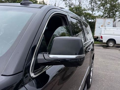 Used 2016 Cadillac Escalade ESV Luxury AWD/4WD image 21
