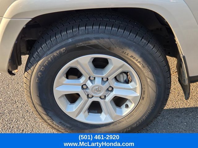 Used 2024 Toyota 4Runner SR5 AWD/4WD image 18