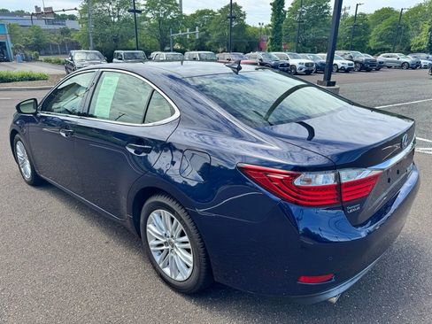 Used 2014 Lexus ES 350 w/ Luxury Package FWD image 7