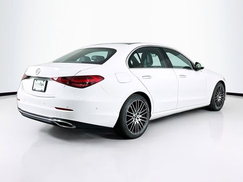Used 2024 Mercedes-Benz C 300 Sedan image 9