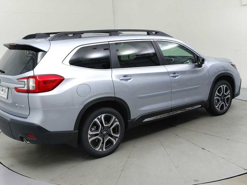 New 2025 Subaru Ascent Limited image 10