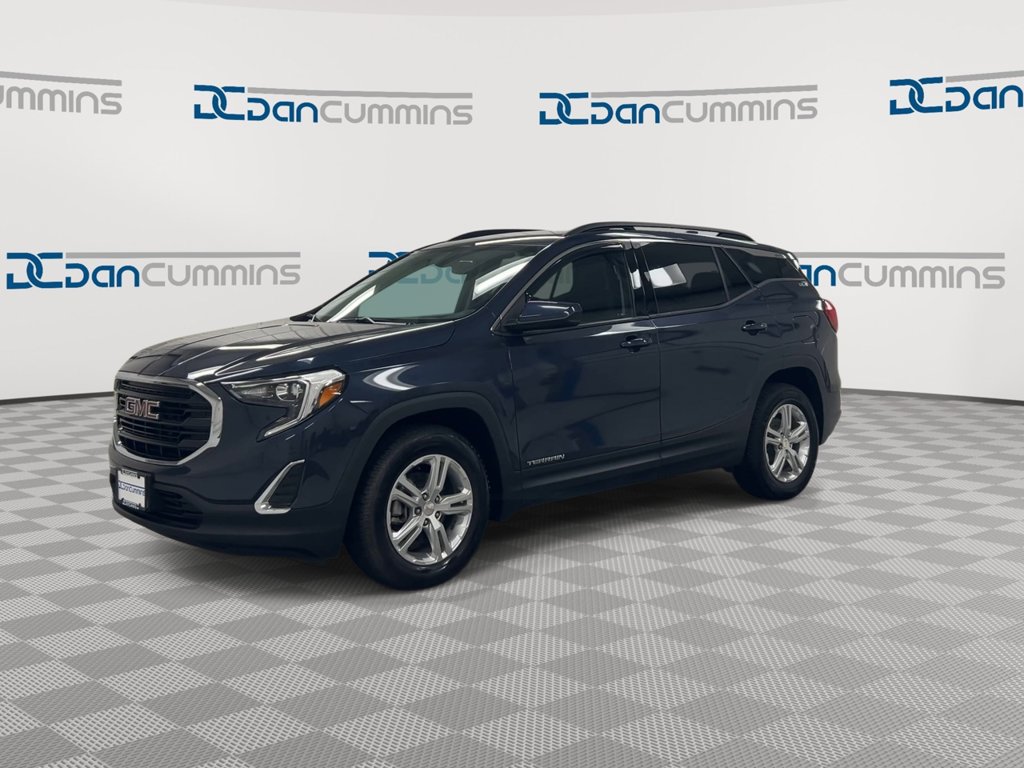 Used 2018 GMC Terrain SLE w/ Driver Convenience Package FWD image 4