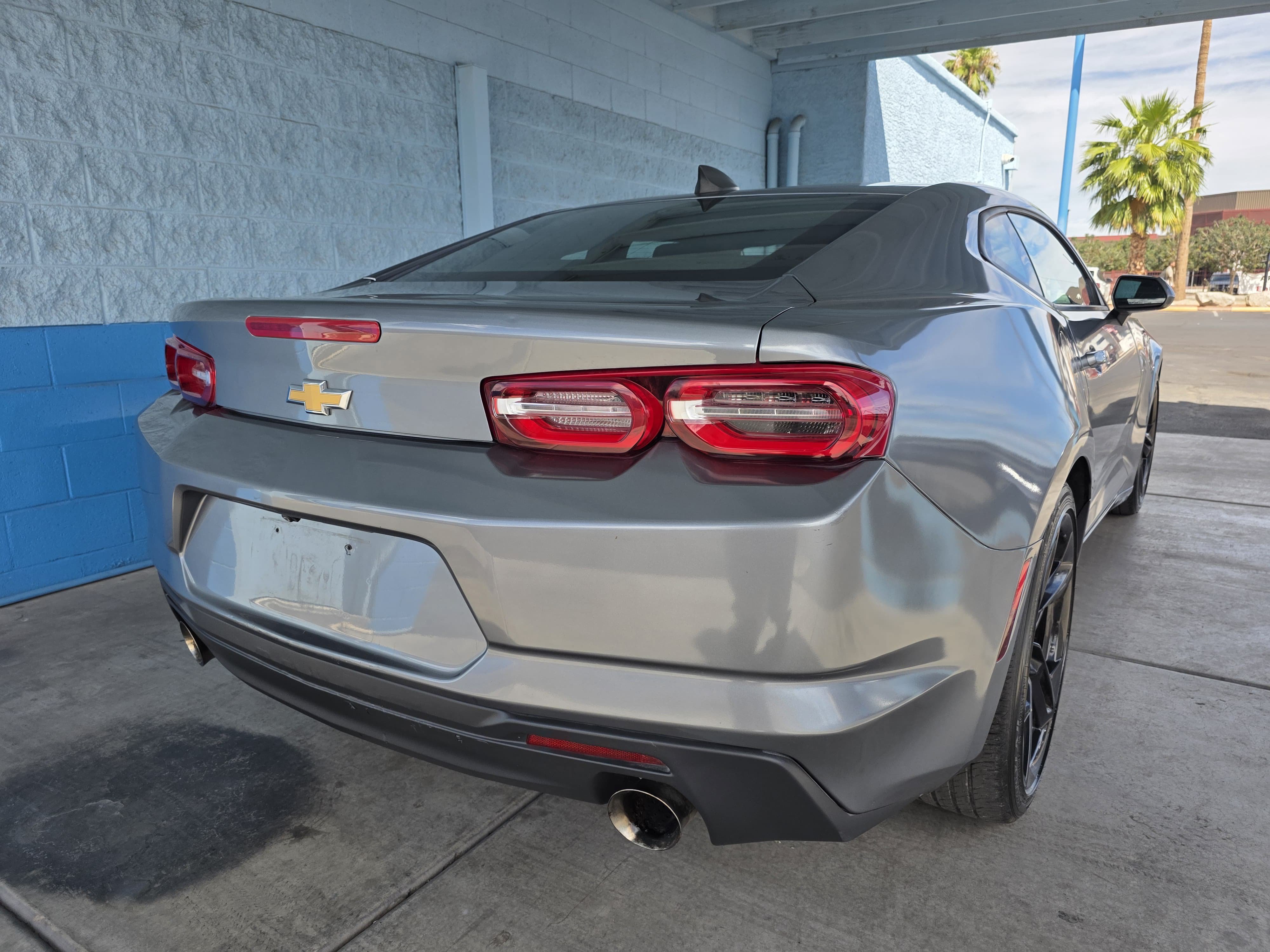 Used 2020 Chevrolet Camaro LT RWD image 3