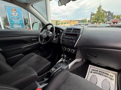 Used 2013 Mitsubishi Outlander Sport LE AWD/4WD image 14