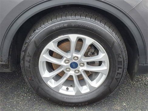 Certified 2022 Ford Escape S image 8