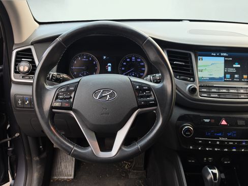 Used 2017 Hyundai Tucson Limited w/ Limited Ultimate Package 03 FWD image 15
