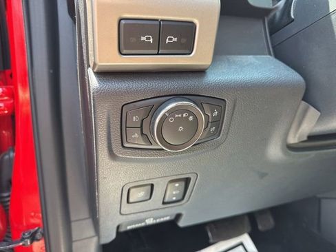 Used 2022 Ford F250 Lariat w/ Lariat Ultimate Package AWD/4WD image 10