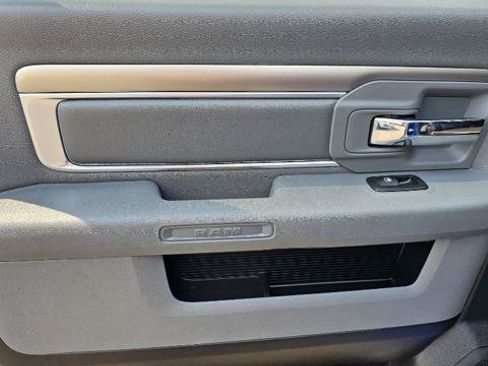Used 2017 RAM 1500 Big Horn AWD/4WD image 42