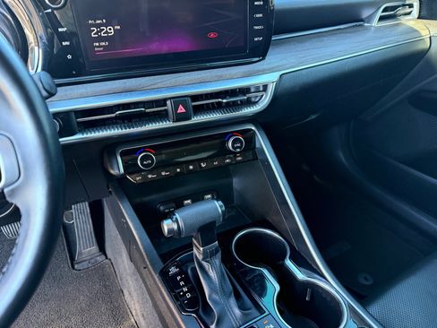 Used 2022 Kia K5 EX w/ EX Premium Package image 11