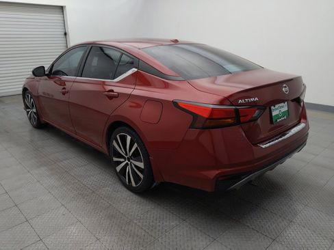 Used 2021 Nissan Altima 2.5 SR w/ SR Premium Package image 5