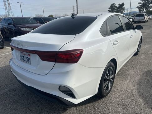 Used 2023 Kia Forte LXS w/ LXS Technology Package image 11