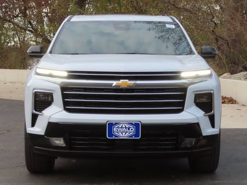 New 2026 Chevrolet Traverse High Country w/ LPO, Floor Liner Package image 18