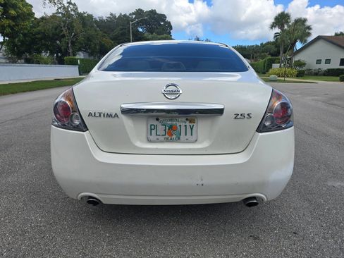 Used 2012 Nissan Altima 2.5 S w/ Convenience Pkg FWD image 6