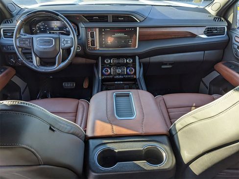 Used 2024 GMC Yukon Denali Ultimate image 14