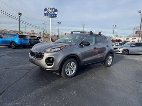 Used 2018 Kia Sportage LX image 1