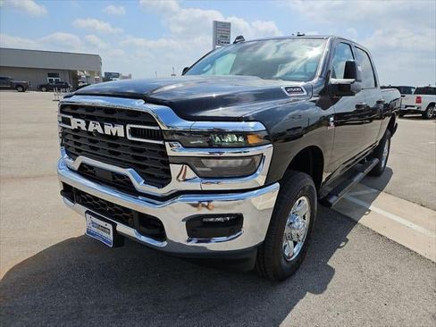 New 2026 RAM 2500 Tradesman AWD/4WD image 31