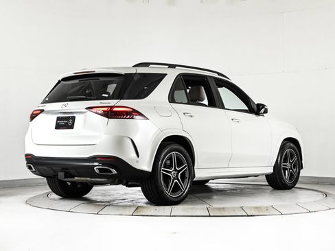 Certified 2024 Mercedes-Benz GLE 450e 4MATIC image 5