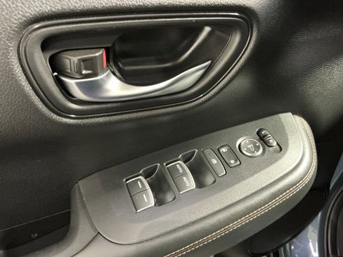 Used 2023 Honda HR-V Sport image 23