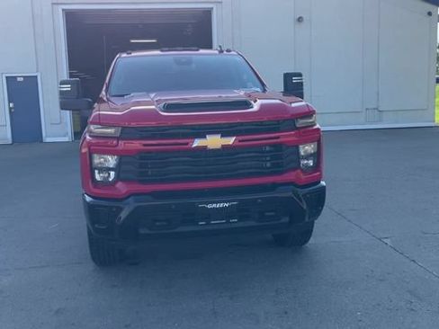 Used 2025 Chevrolet Silverado 2500 Custom w/ Custom Value Package AWD/4WD image 3