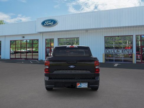 New 2026 Ford Maverick Lobo image 5