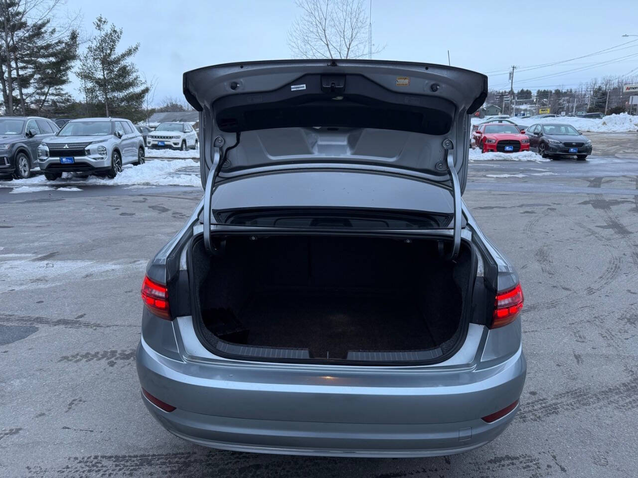 Used 2019 Volkswagen Jetta S w/ Driver Assistance Package FWD image 12